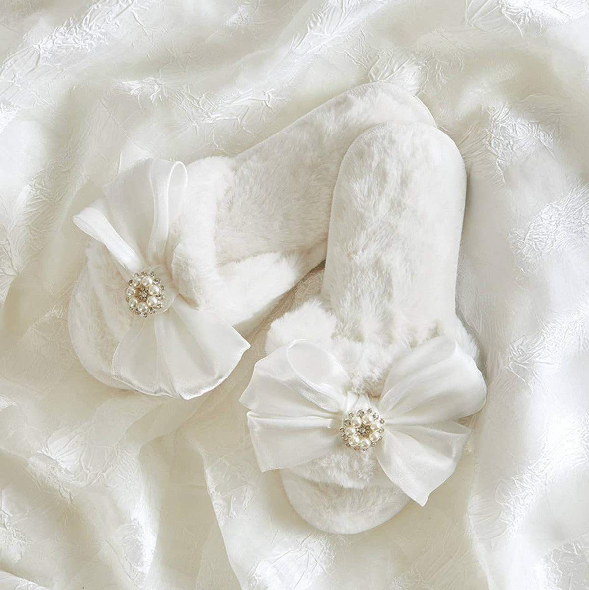 Bella Sleep + Spa Plush Slippers - White Crystal Bow
