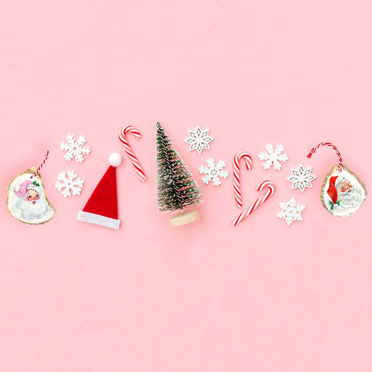 Kcrookdesign's Jolly Santa – Oyster Ornament