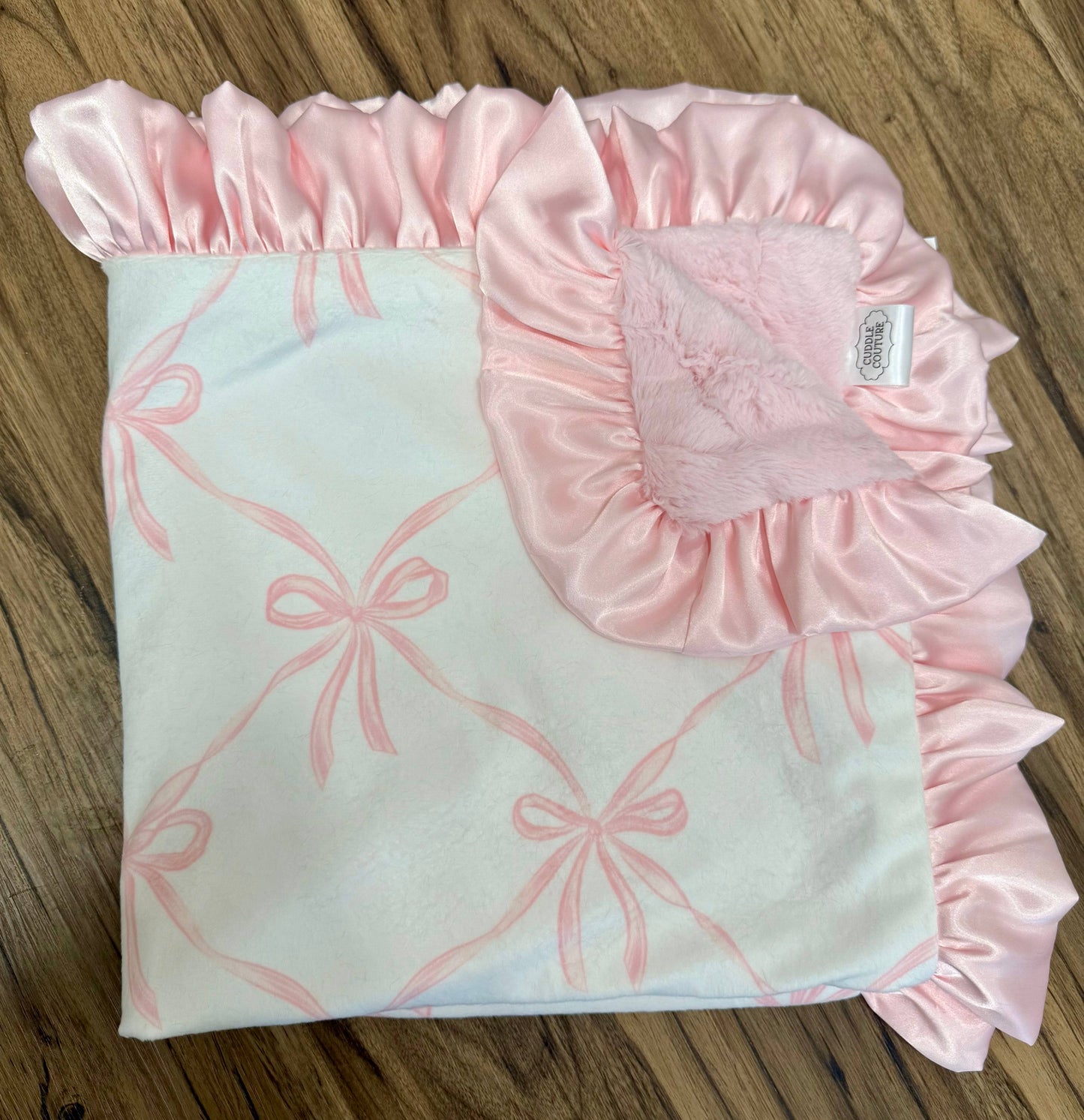 Cuddle Couture Beautifully Bowed Minky Blanket