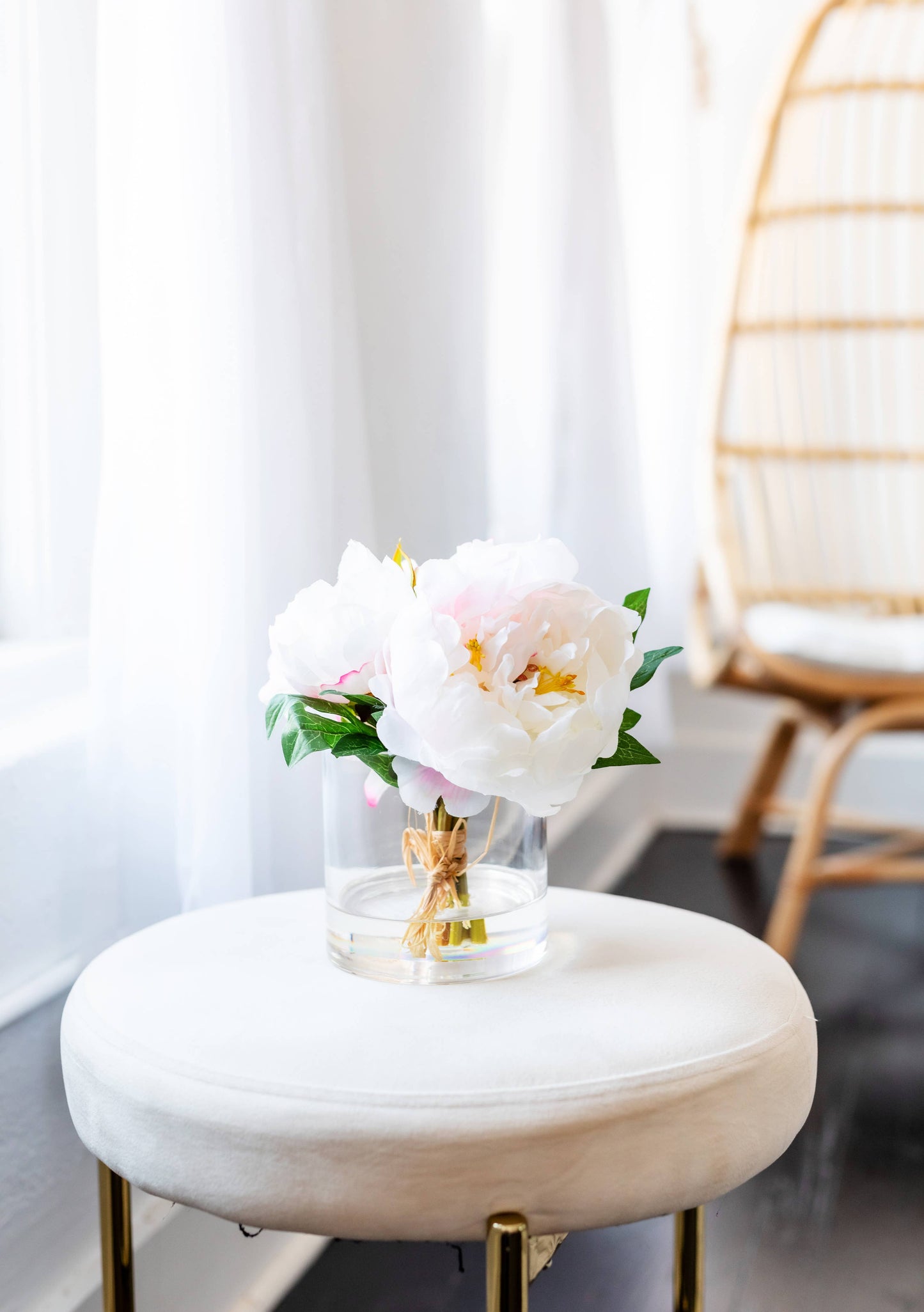 T& C Fresh Cut Peony in Glass Jar - CREAM