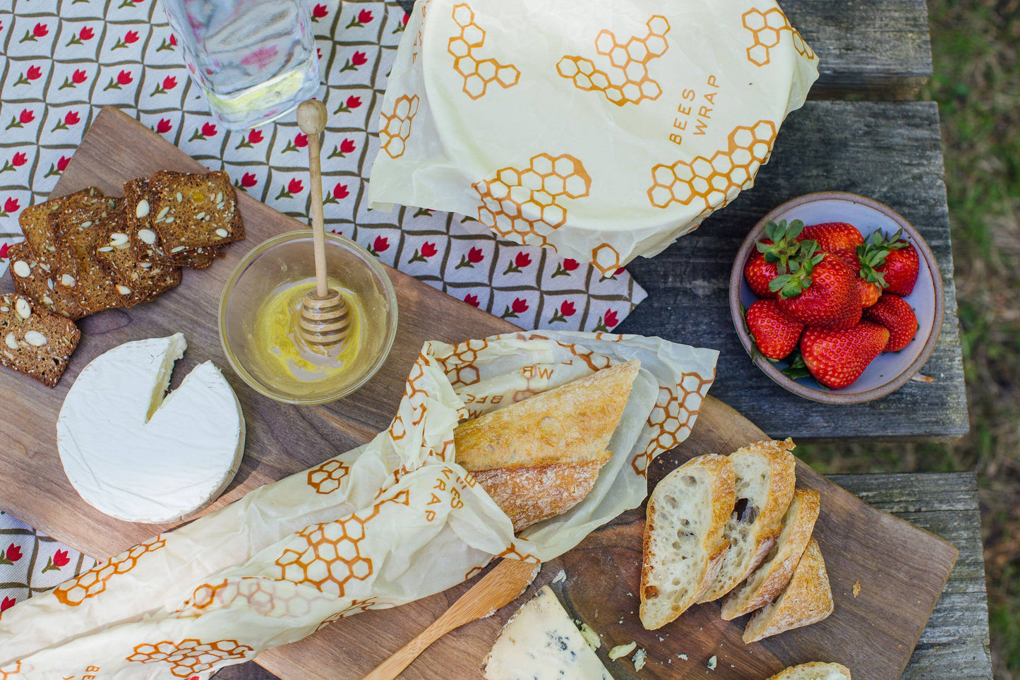 Bee’s Wrap® Bread Wrap - Honeycomb
