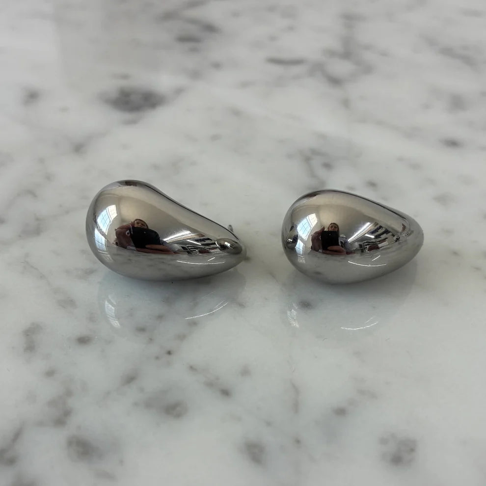 The Modern Muse Silver Teardrop Earrings