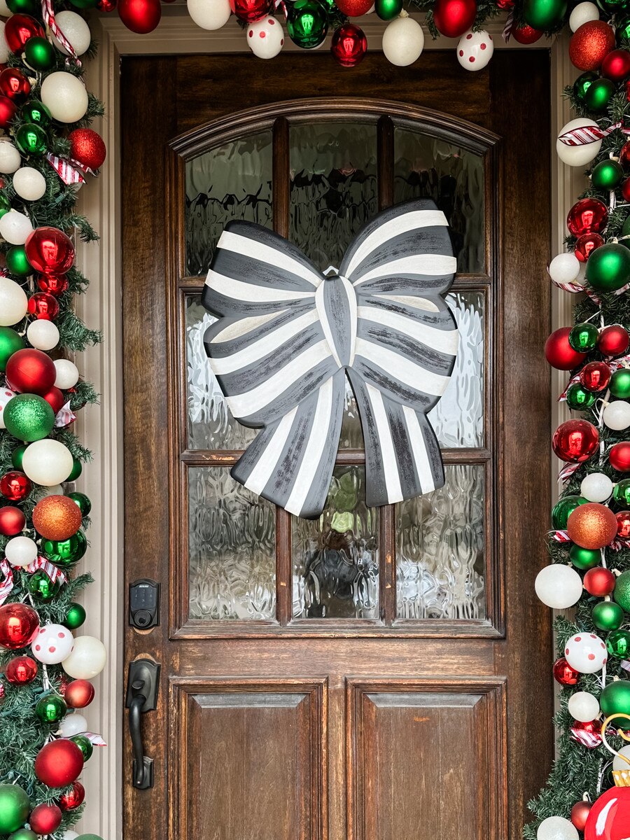 Round Top Elegant Bow Yard