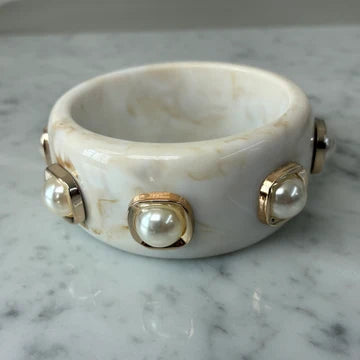 Marbled Pearl Bangle