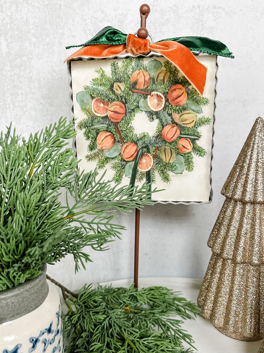 Round Top Mini Gallery Orange Slice Wreath