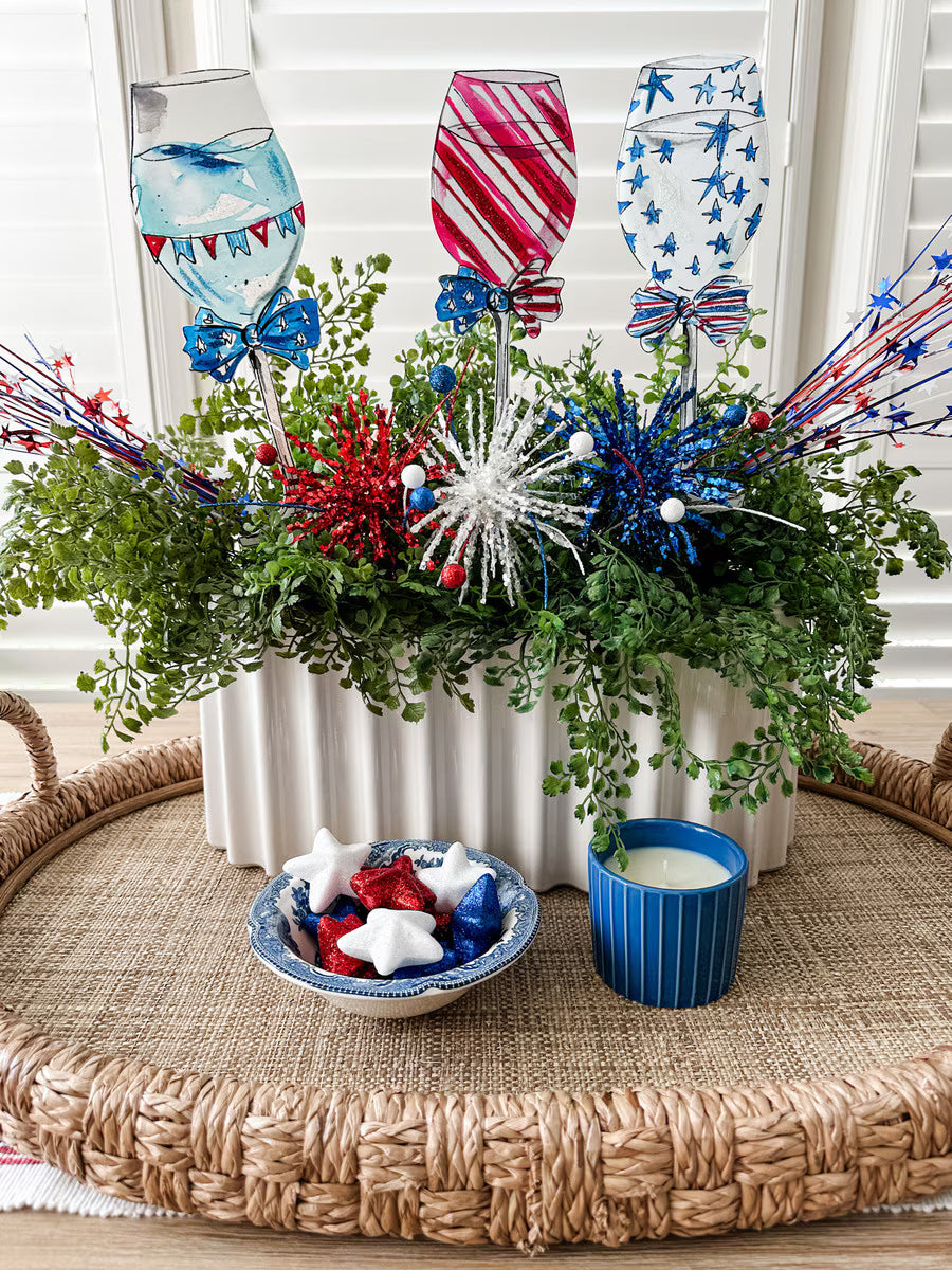 Round Top Patriotic Wine Glasses (Stake/Hang)