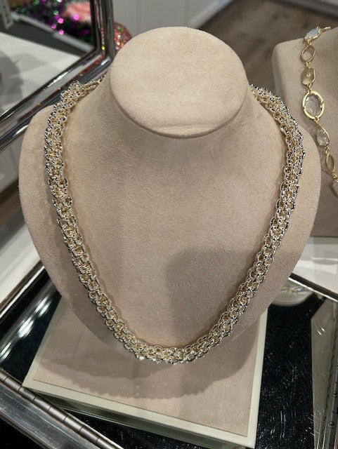 The Apex Chain 16"